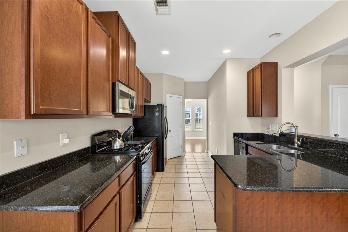 3657 Pimmit Place Ladson, SC 29456 - Photo 12 of 42 12-janiley - DSC06584