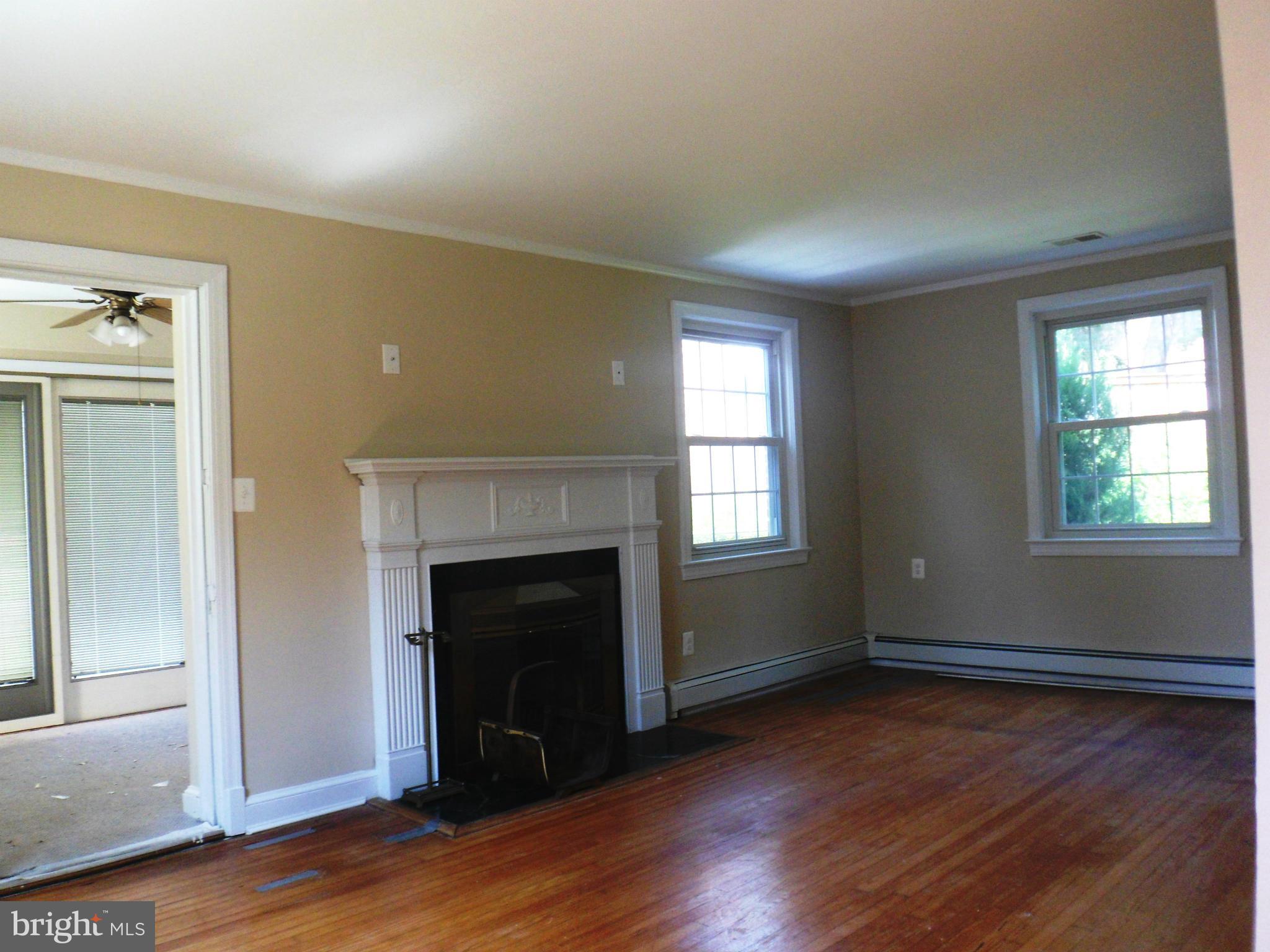 2008 Brighton Road Hyattsville, MD 20782 - Photo 6 of 13 Living Room