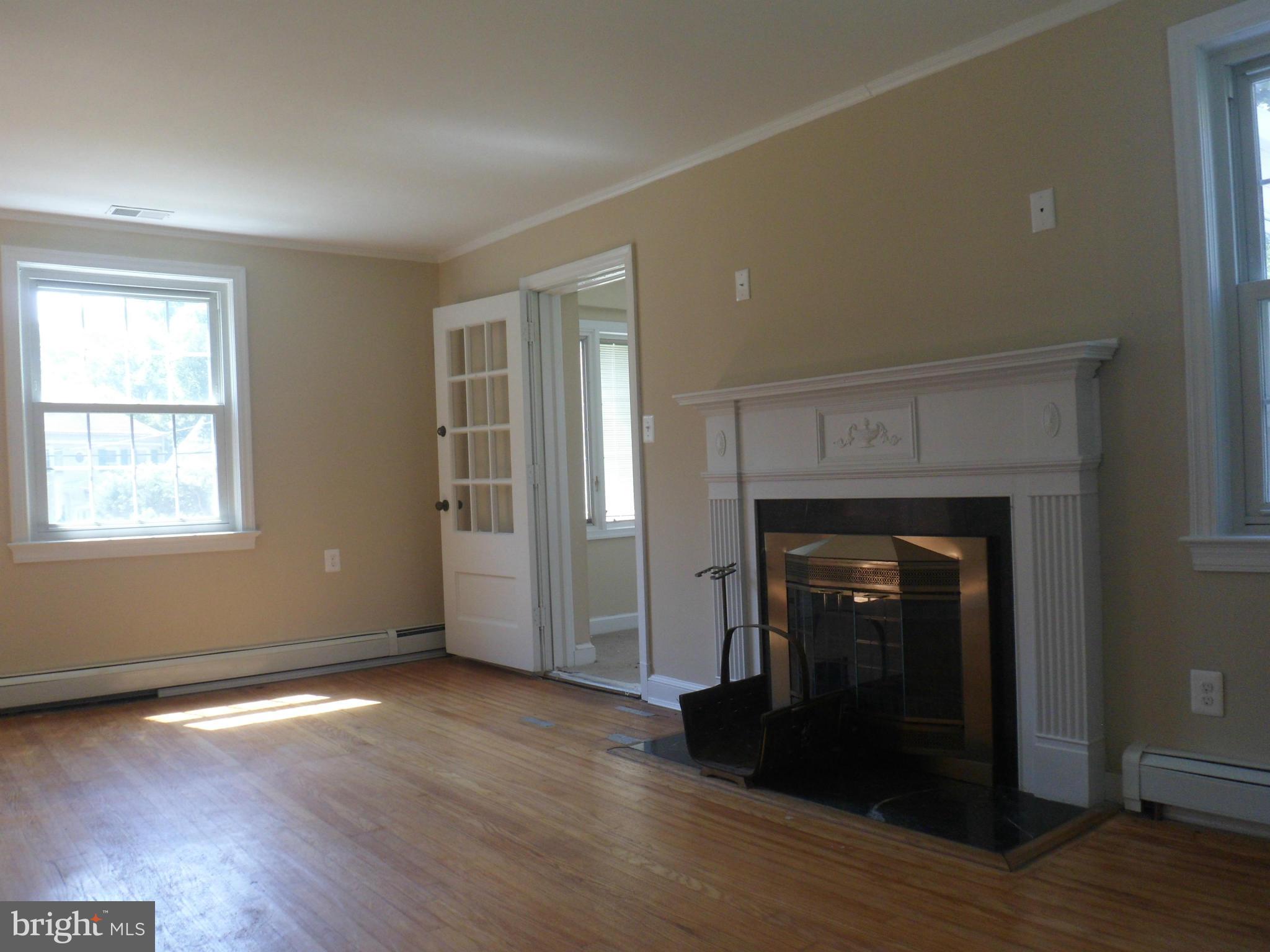 2008 Brighton Road Hyattsville, MD 20782 - Photo 7 of 13 Living Room