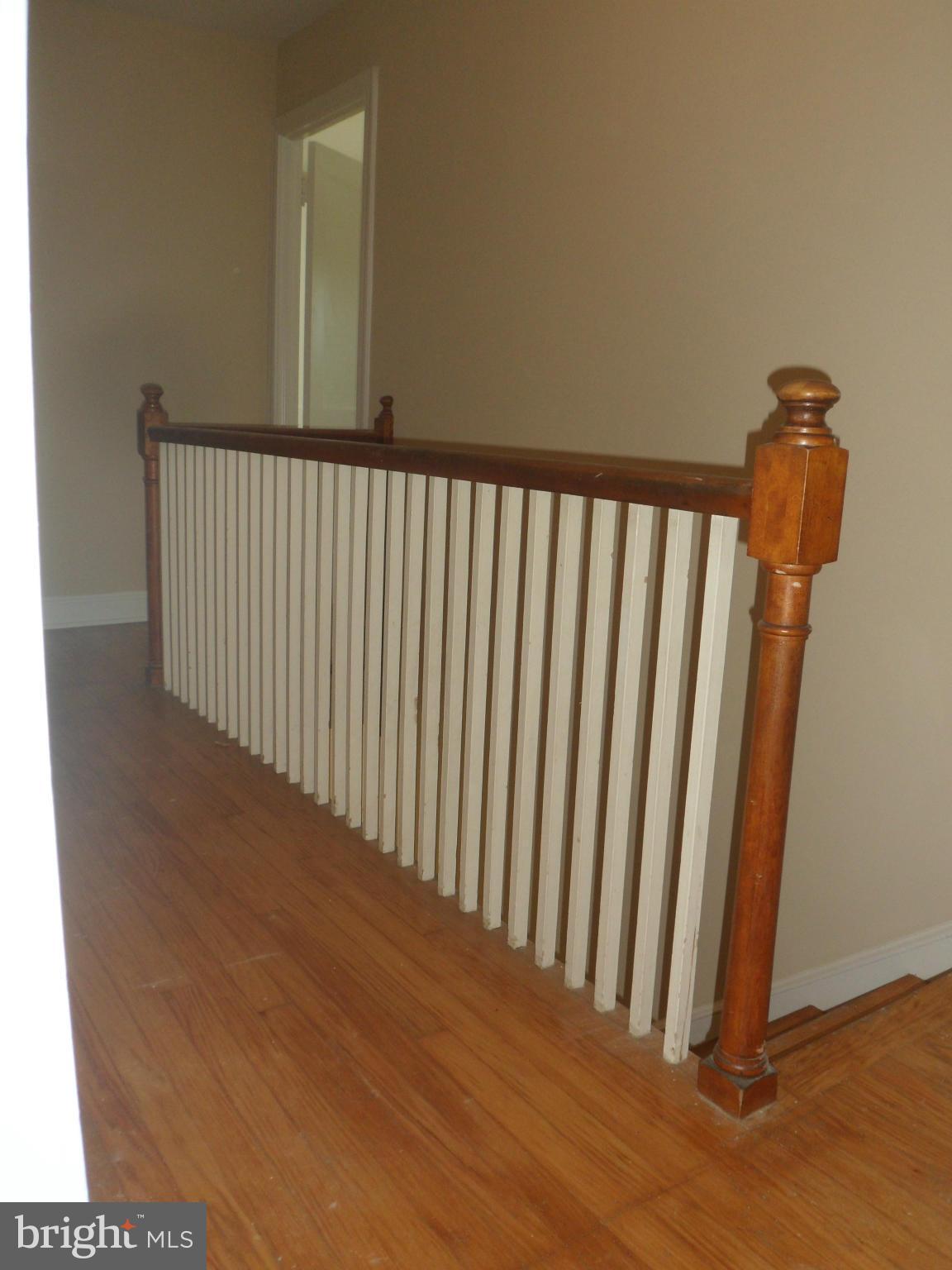 2008 Brighton Road Hyattsville, MD 20782 - Photo 9 of 13 Upper Level Foyer