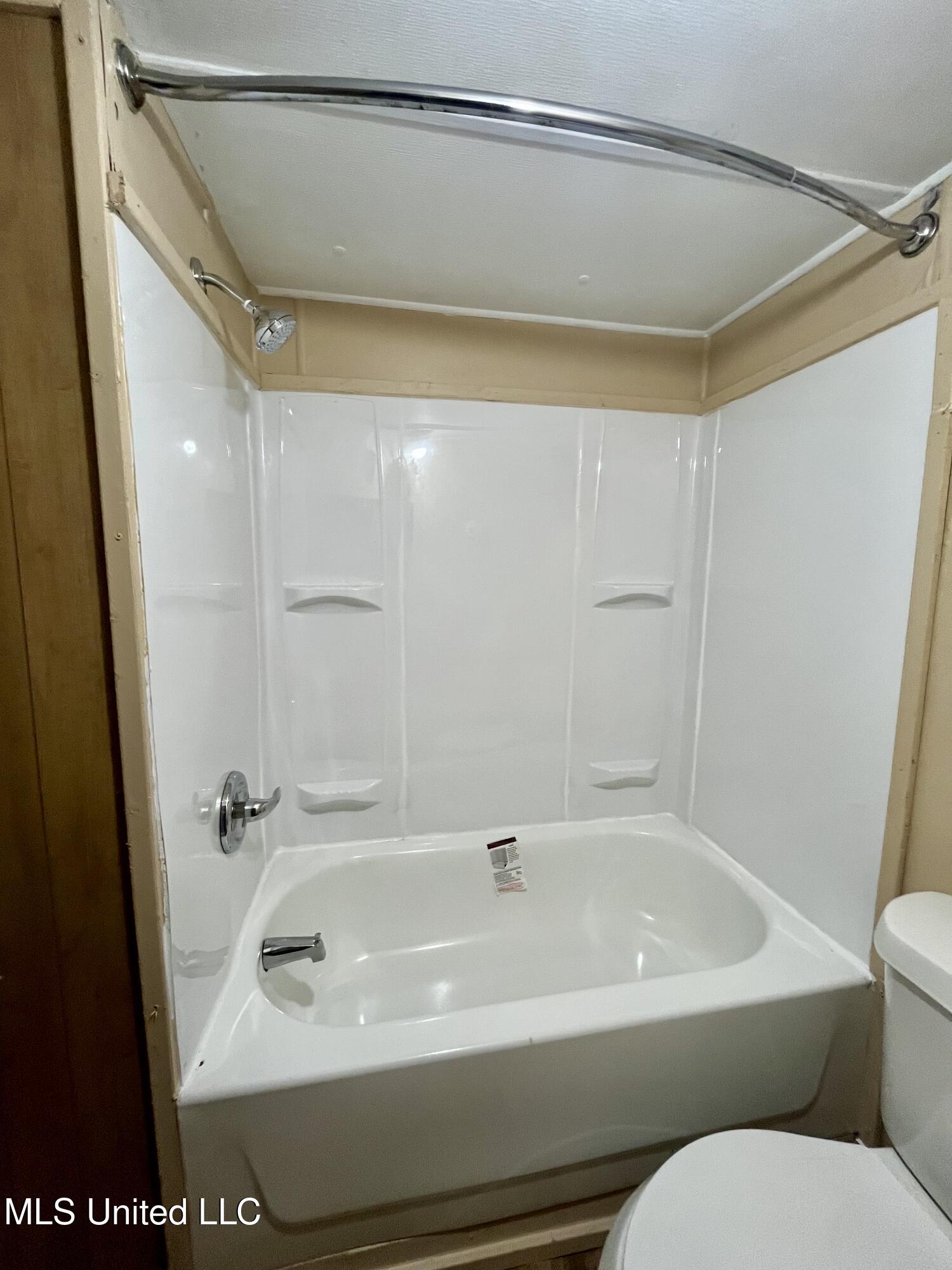 9748 Limu Way Diamondhead, MS 39525 - Photo 16 of 44 IMG_1066