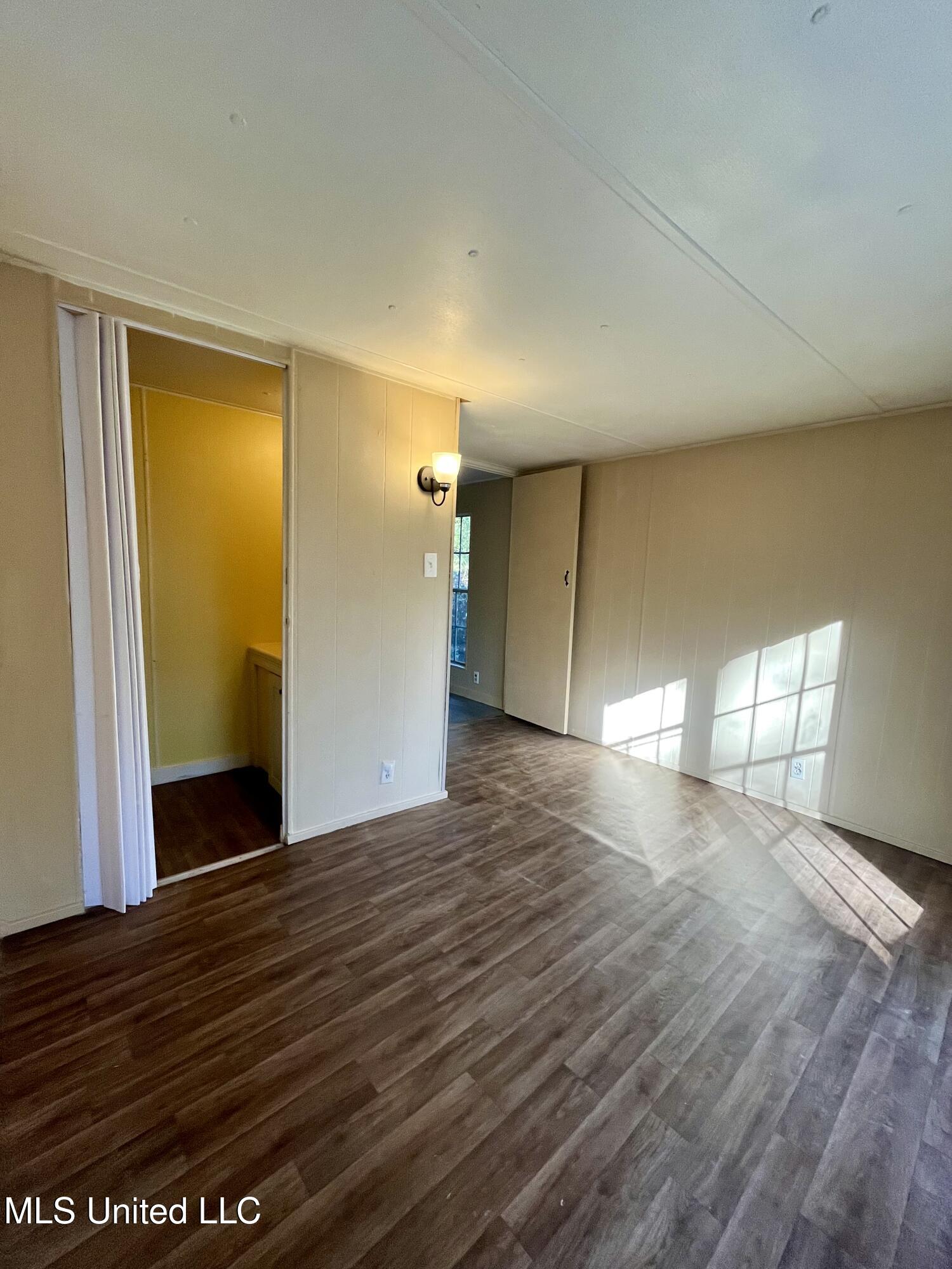 9748 Limu Way Diamondhead, MS 39525 - Photo 23 of 44 IMG_1082