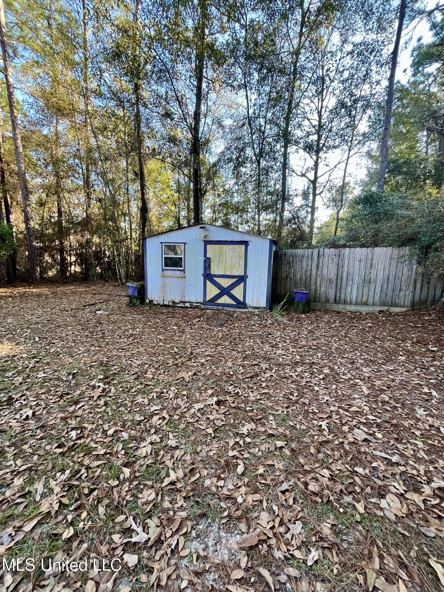 9748 Limu Way Diamondhead, MS 39525 - Photo 31 of 50 IMG_1051