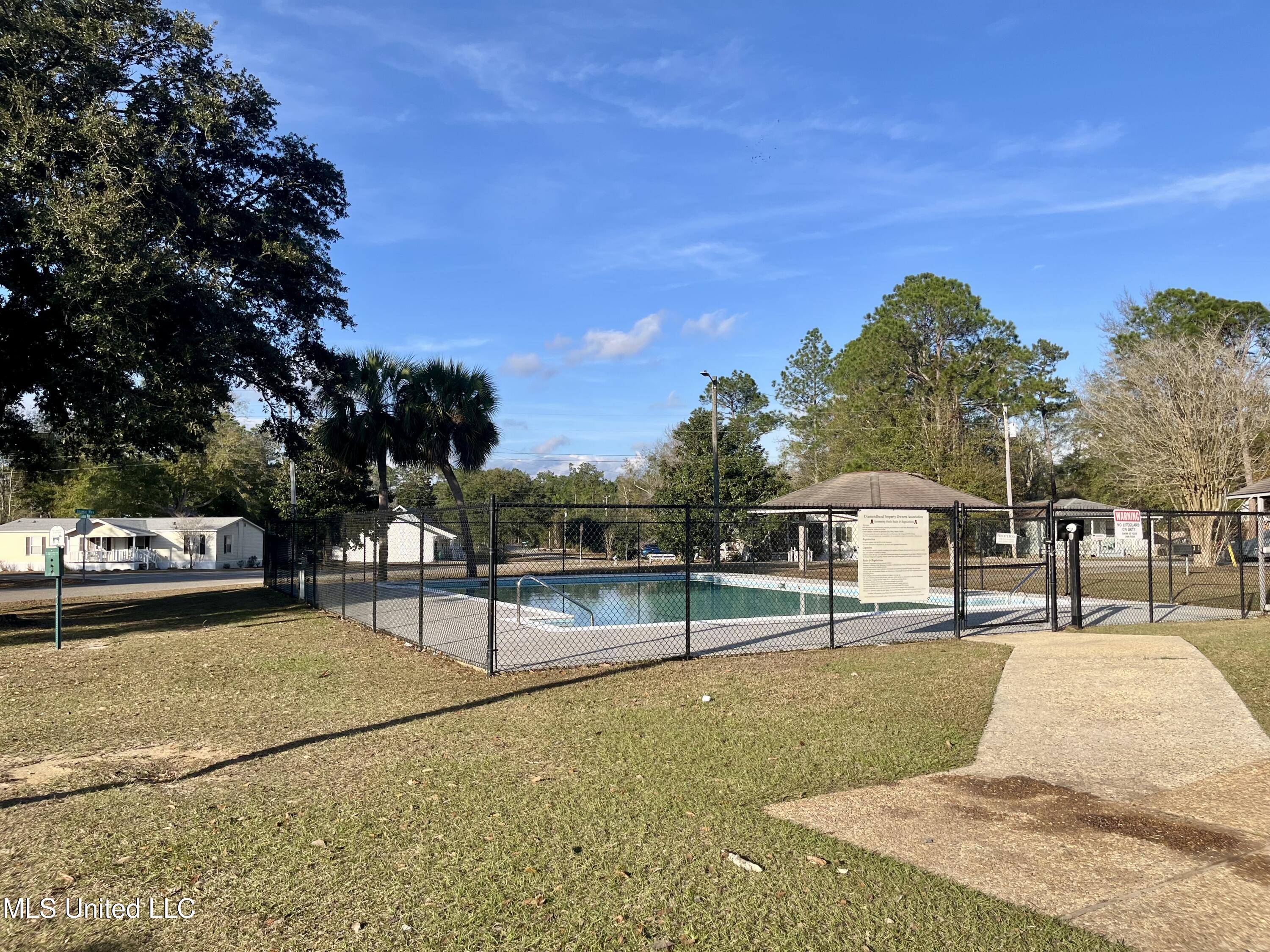 9748 Limu Way Diamondhead, MS 39525 - Photo 42 of 44 IMG_1108