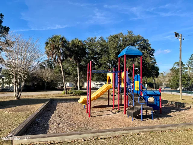 $87,000 | 9748 Limu Way, Diamondhead, MS 39525