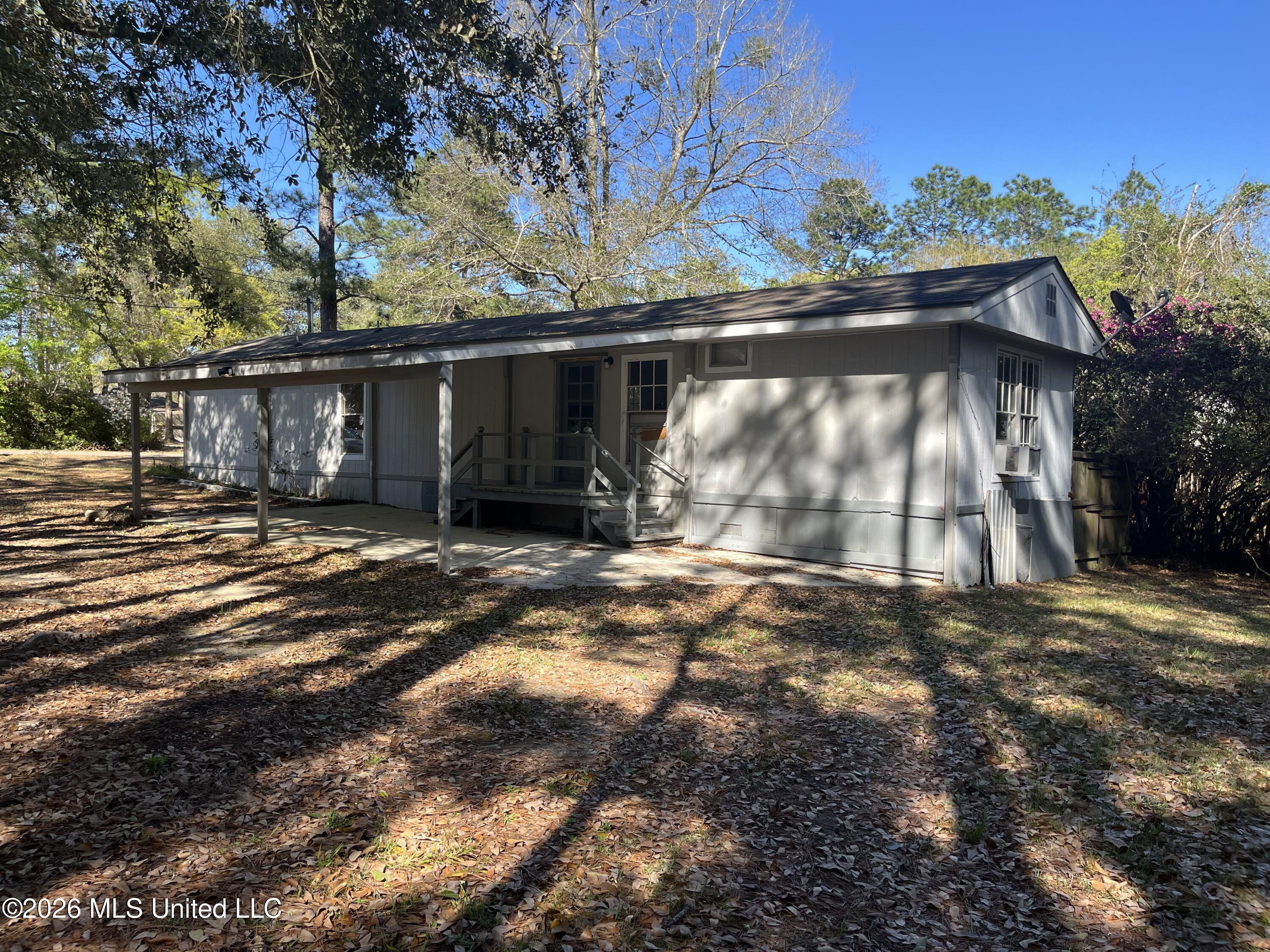 9748 Limu Way Diamondhead, MS 39525 - Photo 49 of 50 IMG_5458