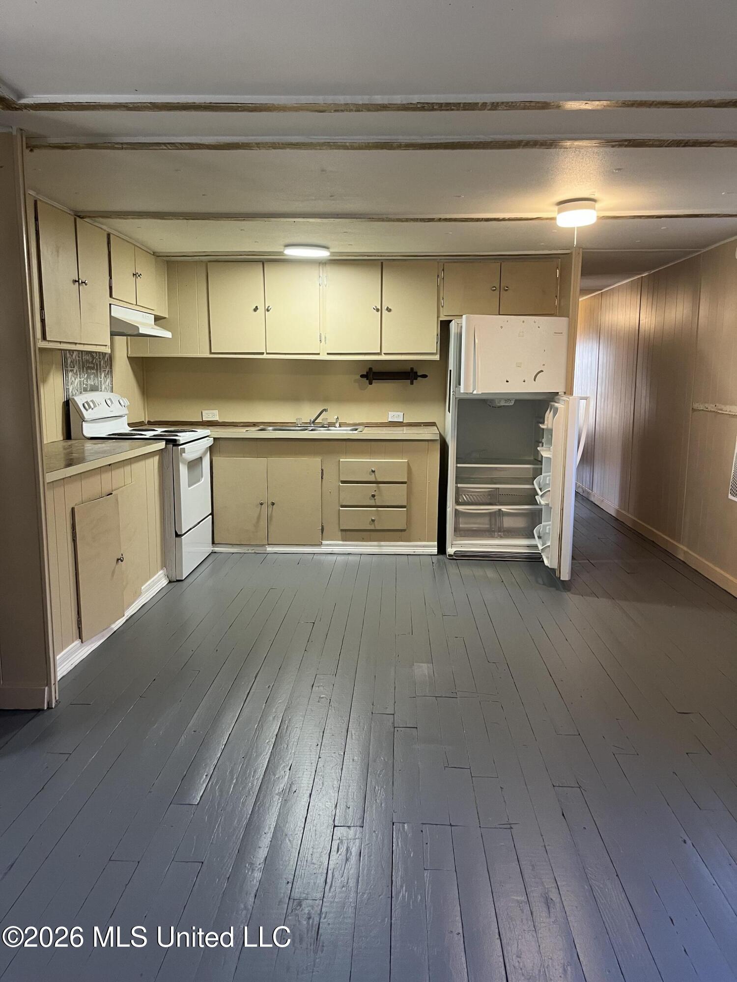 9748 Limu Way Diamondhead, MS 39525 - Photo 5 of 50 IMG_5468
