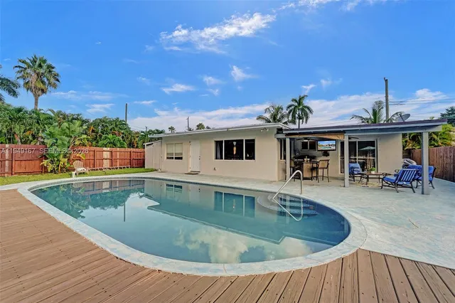 $4,600 | 3730 Southwest 47th Court, Dania Beach, FL 33312