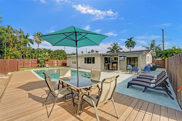 $4,600 | 3730 Southwest 47th Court, Dania Beach, FL 33312