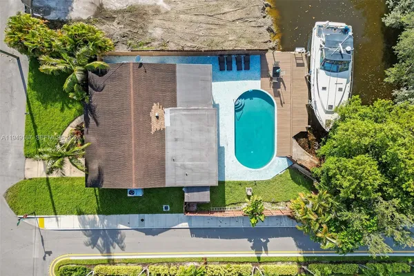 $4,600 | 3730 Southwest 47th Court, Dania Beach, FL 33312