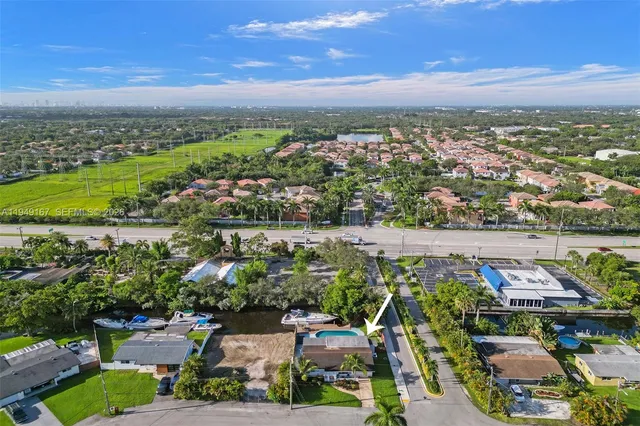 $4,600 | 3730 Southwest 47th Court, Dania Beach, FL 33312