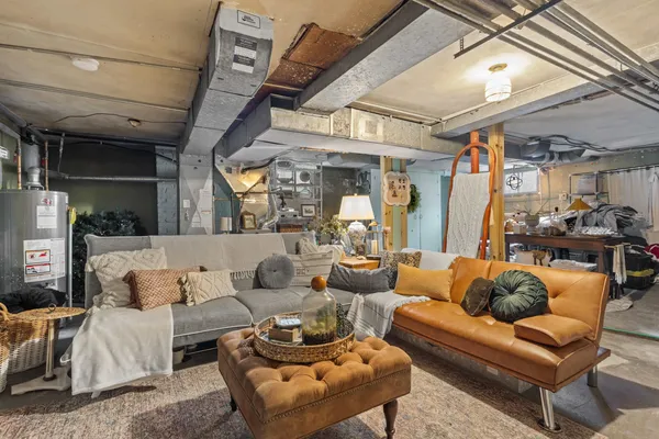 $415,000 | 1940 East Washington Avenue, Madison, WI 53704