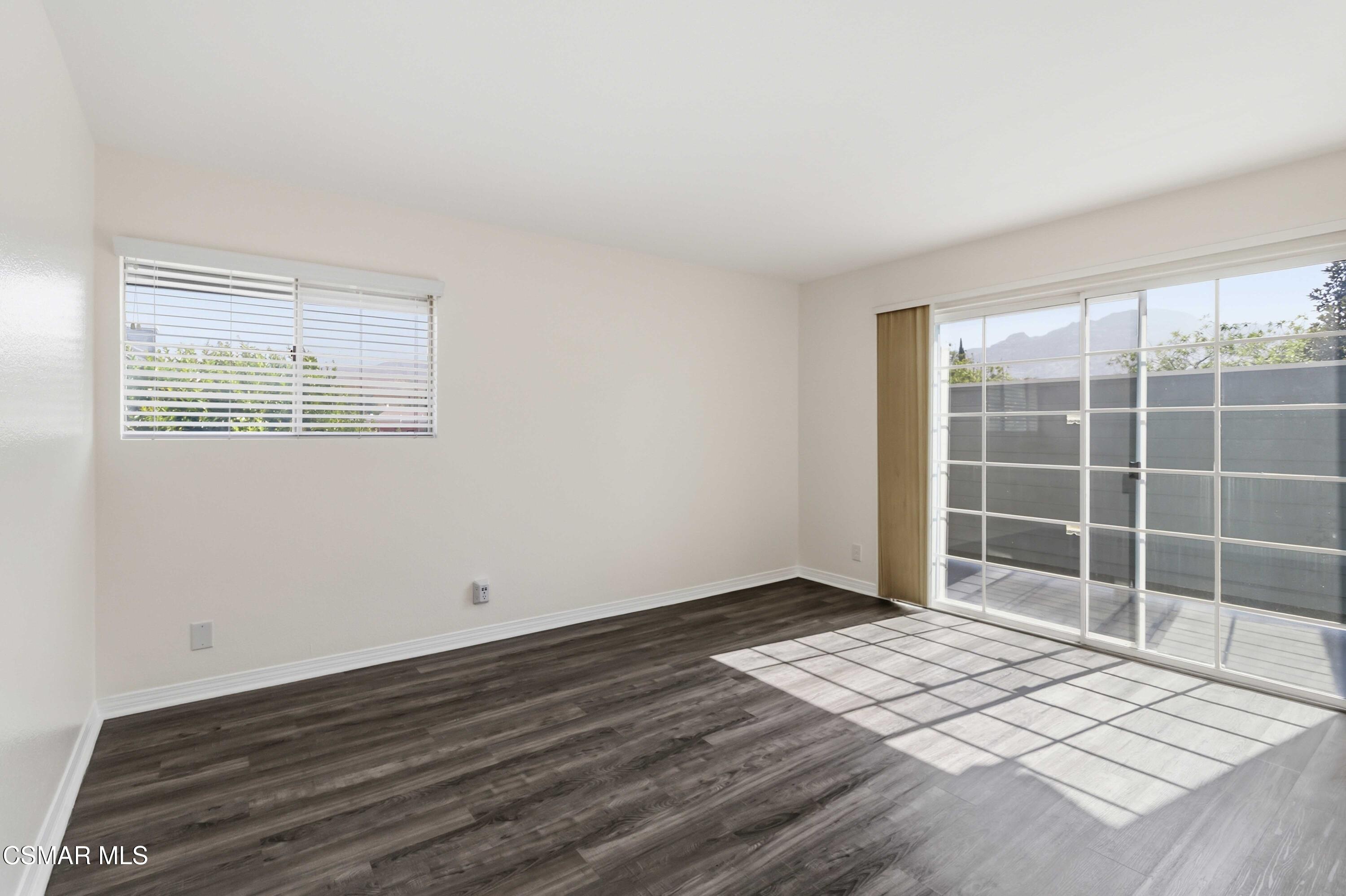 1962 Rory Lane, Unit 1 Simi Valley, CA 93063 - Photo 16 of 42 023