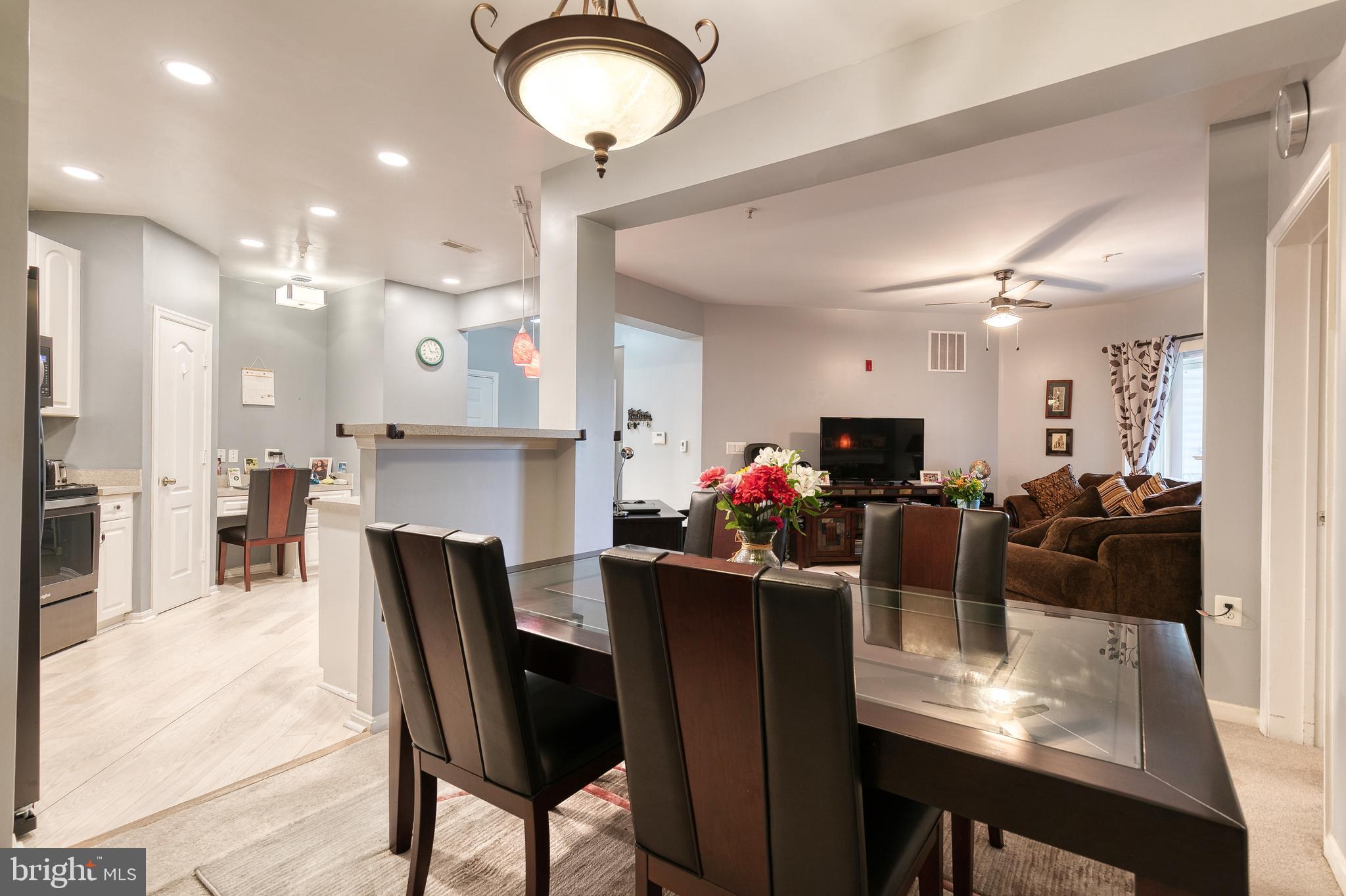 400 Symphony Circle, Unit 145D Cockeysville, MD 21030 - Photo 4 of 32