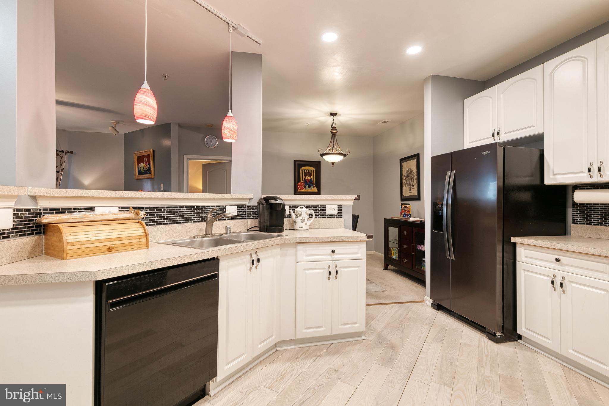 400 Symphony Circle, Unit 145D Cockeysville, MD 21030 - Photo 9 of 32