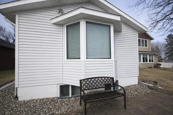 $449,000 | 4018 North Eagle Road, Willmar, MN 56201