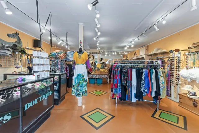 $799,000 | 27 Townsend Avenue, Boothbay Harbor, ME 04538