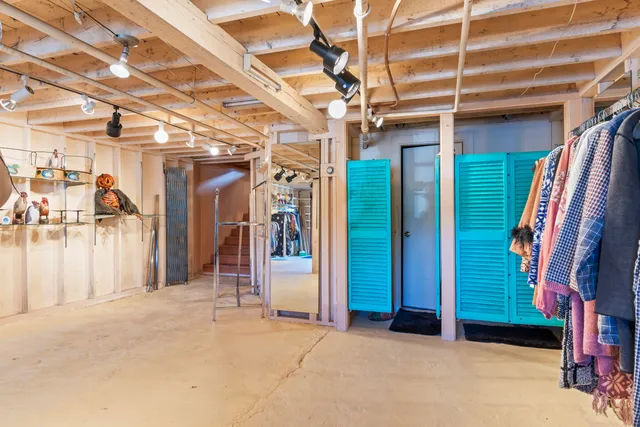 $799,000 | 27 Townsend Avenue, Boothbay Harbor, ME 04538