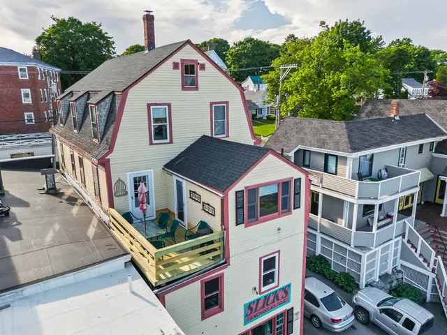 $799,000 | 27 Townsend Avenue, Boothbay Harbor, ME 04538