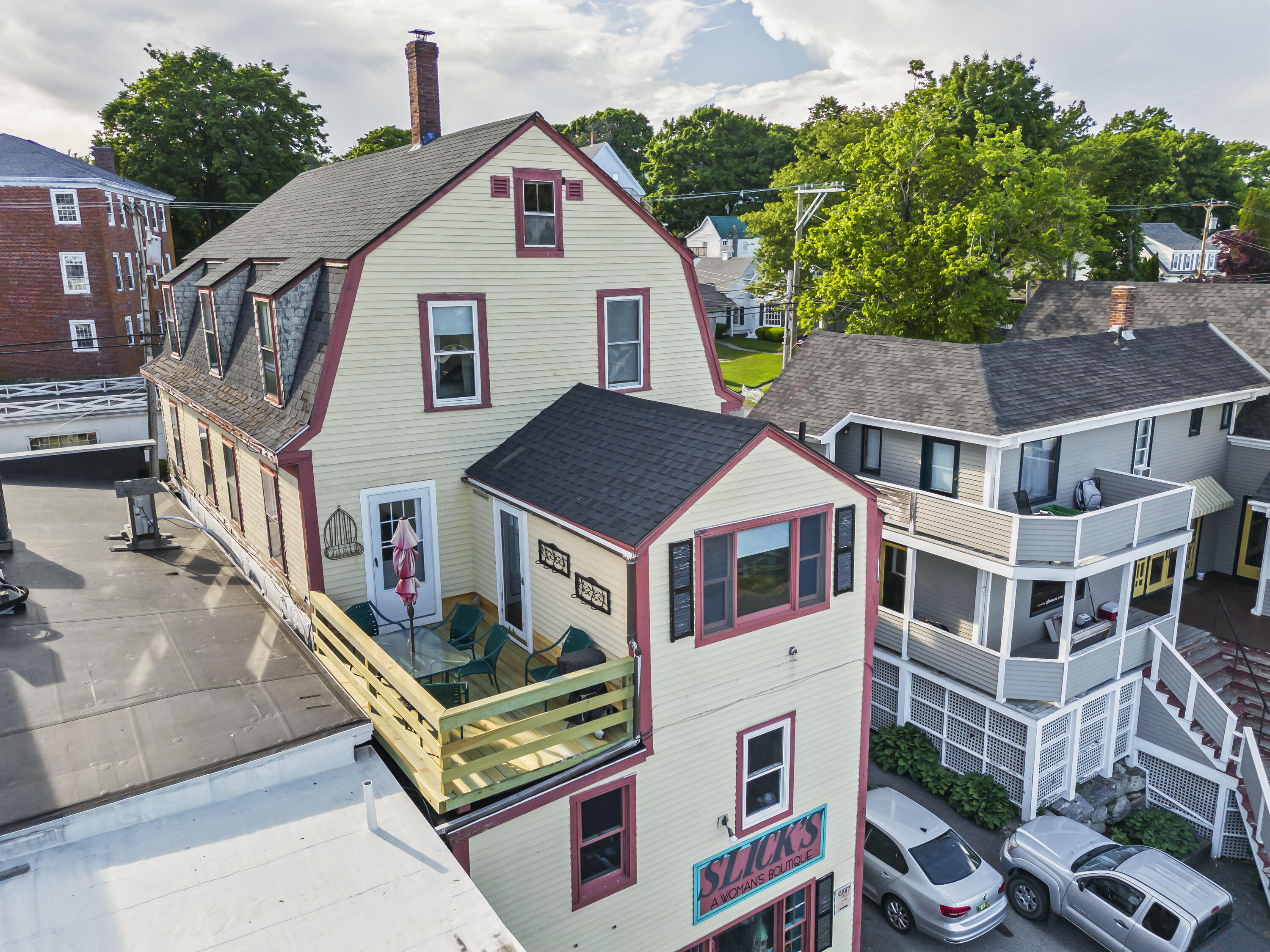 27 Townsend Avenue Boothbay Harbor, ME 04538 - Photo 6 of 69 27 Townsend Ave_110