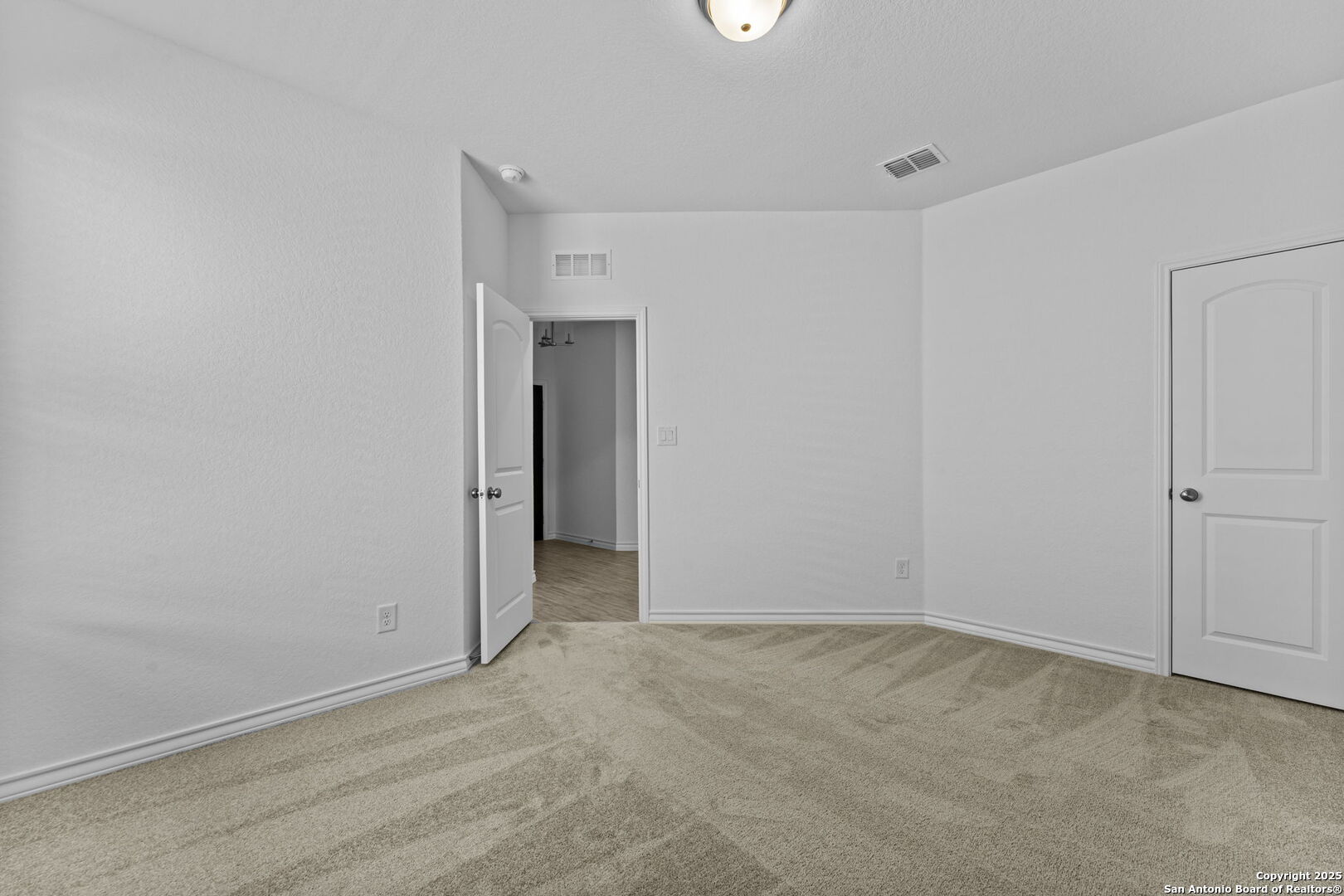 4040 Paddock Trail Seguin, TX 78155 - Photo 5 of 26 a view of an empty room