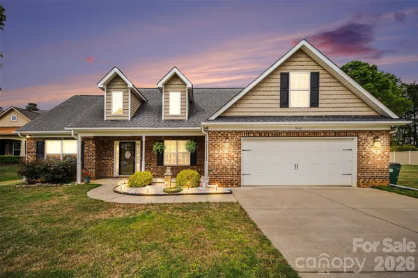 $535,000 | 3048 Glenmoor Road, Unit 6, York, SC 29745