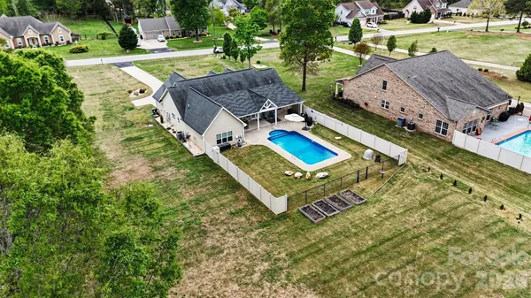 $535,000 | 3048 Glenmoor Road, Unit 6, York, SC 29745