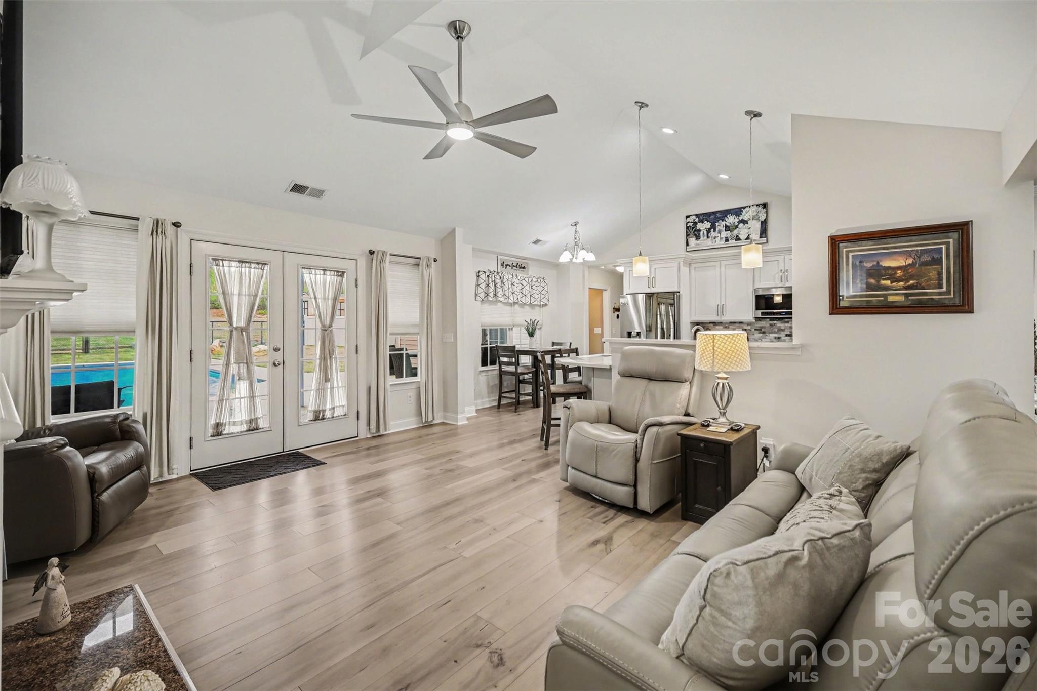 3048 Glenmoor Road, Unit 6 York, SC 29745 - Photo 4 of 32