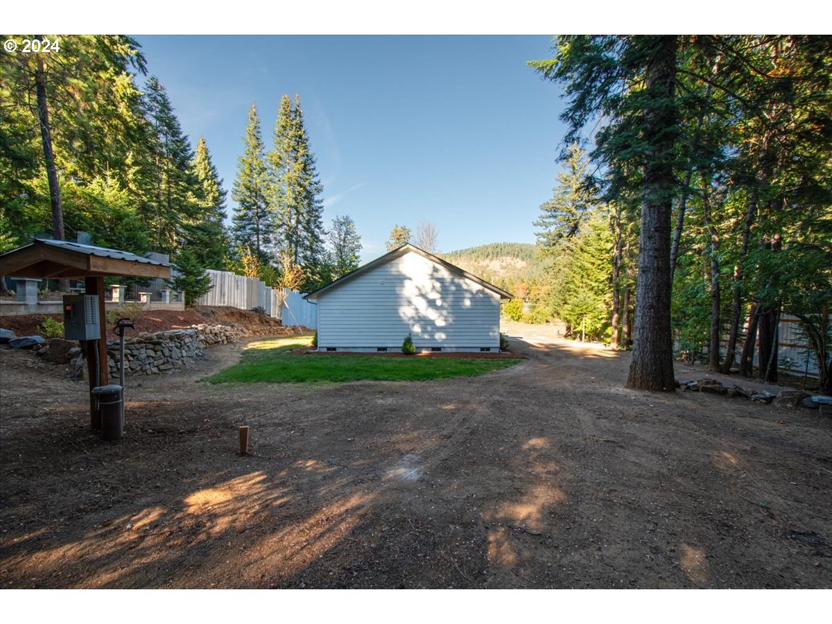 8 Barr Road White Salmon, WA 98672 - Photo 29 of 41 Gallery Image 29