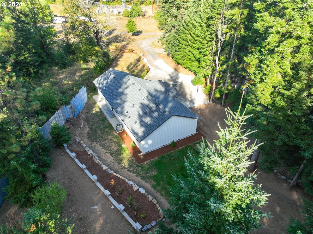 8 Barr Road White Salmon, WA 98672 - Photo 35 of 41 Gallery Image 35