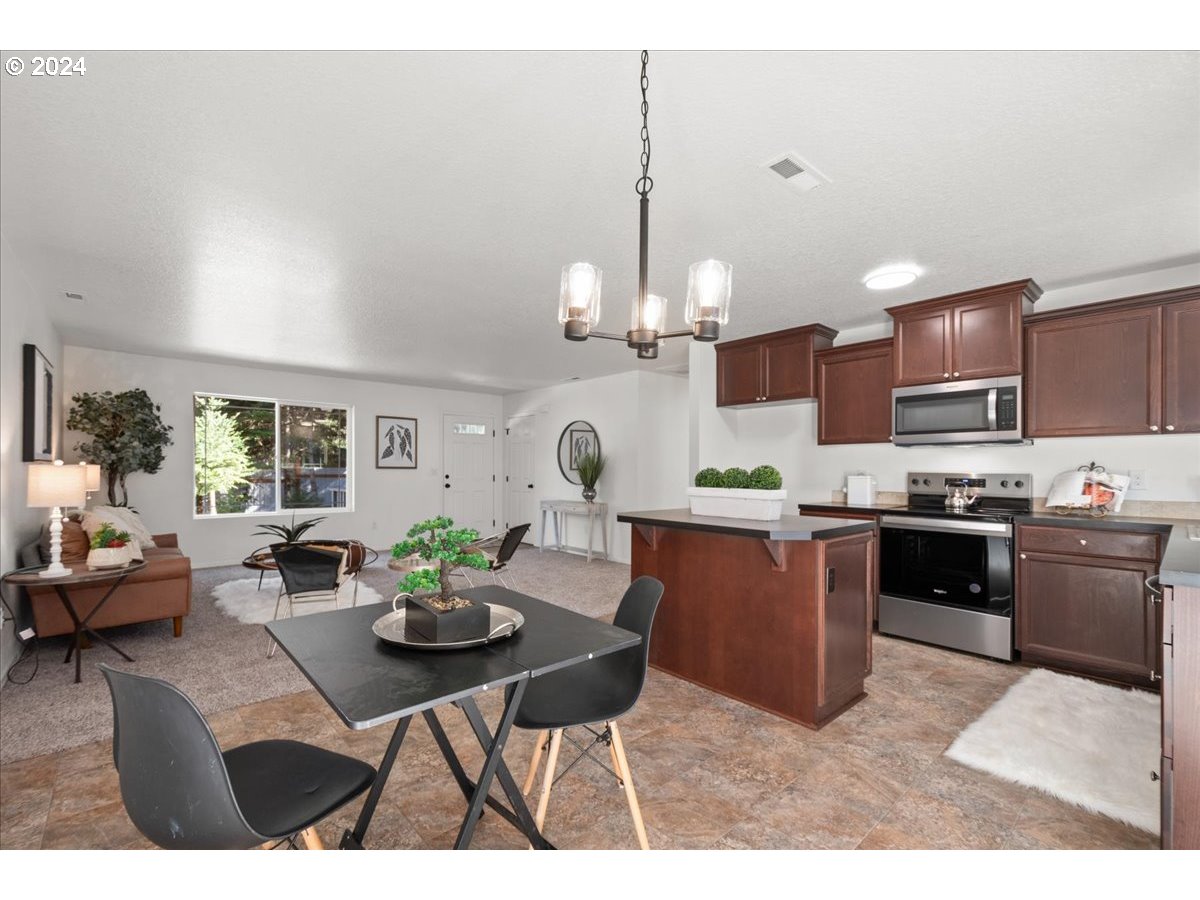 8 Barr Road White Salmon, WA 98672 - Photo 10 of 41 Gallery Image 10
