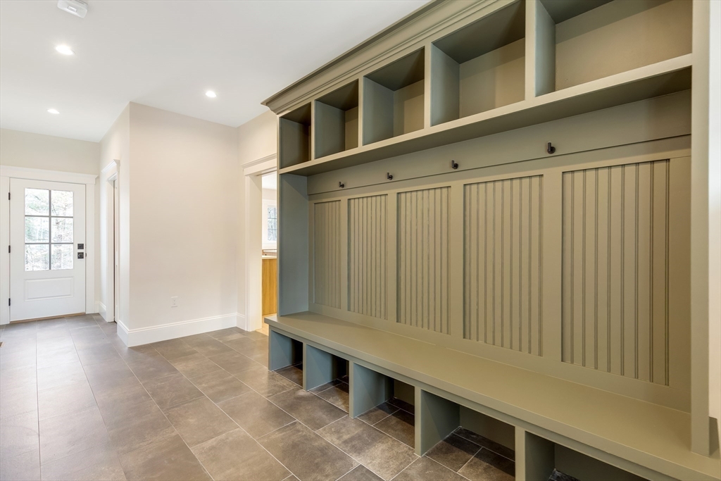 11 Cuba Street Andover, MA 01810 - Photo 12 of 42