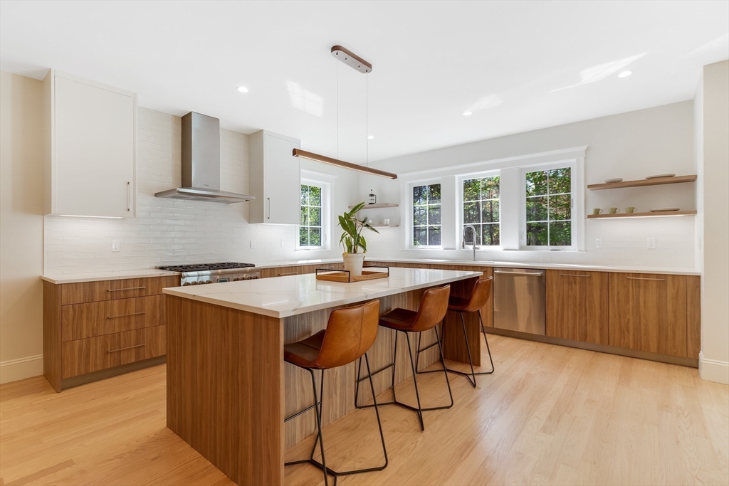 11 Cuba Street Andover, MA 01810 - Photo 6 of 42