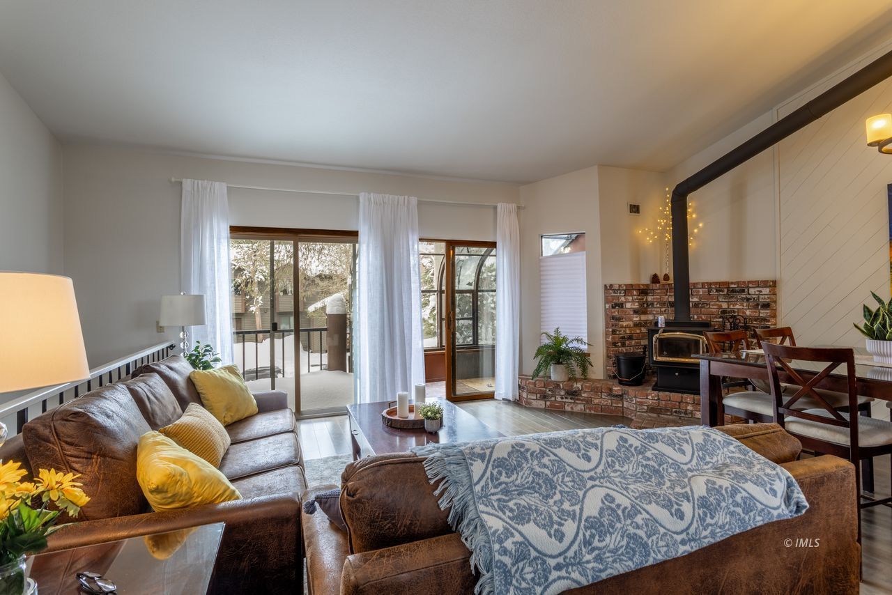 384 Joaquin Road, Unit 38 Mammoth Lakes, CA 93546 - Photo 7 of 30 Untitled