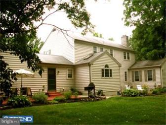 2113 Hemlock Road Jeffersonville, PA 19403 - Photo 2 of 12 Exterior Back
