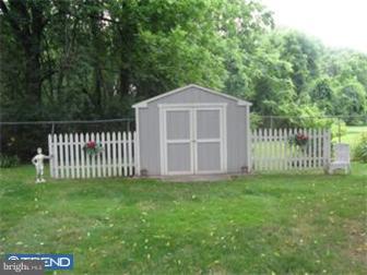 2113 Hemlock Road Jeffersonville, PA 19403 - Photo 3 of 12 Exterior Back