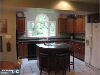 2113 Hemlock Road Jeffersonville, PA 19403 - Photo 6 of 12 Kitchen