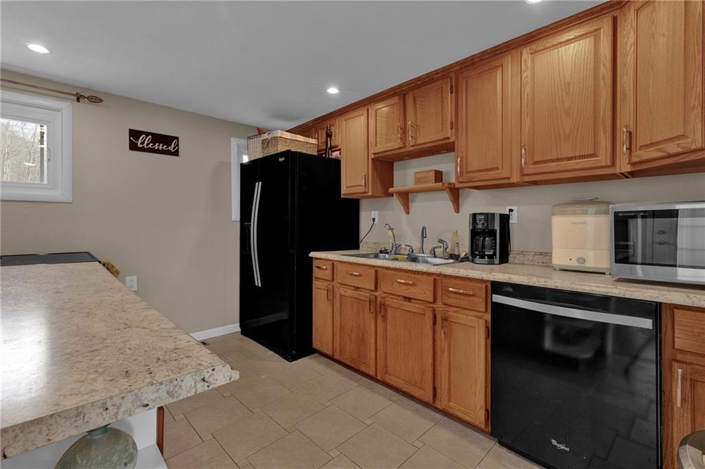 1525 Chapel Road Beaver, PA 15009 - Photo 3 of 23 Gallery Image 3