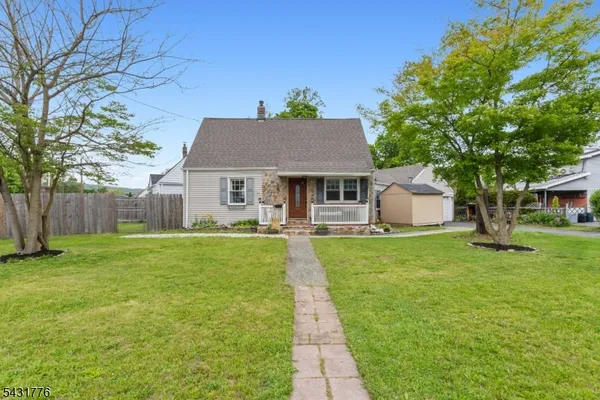 $450,000 | 34 Decker Road, Wanaque, NJ 07420