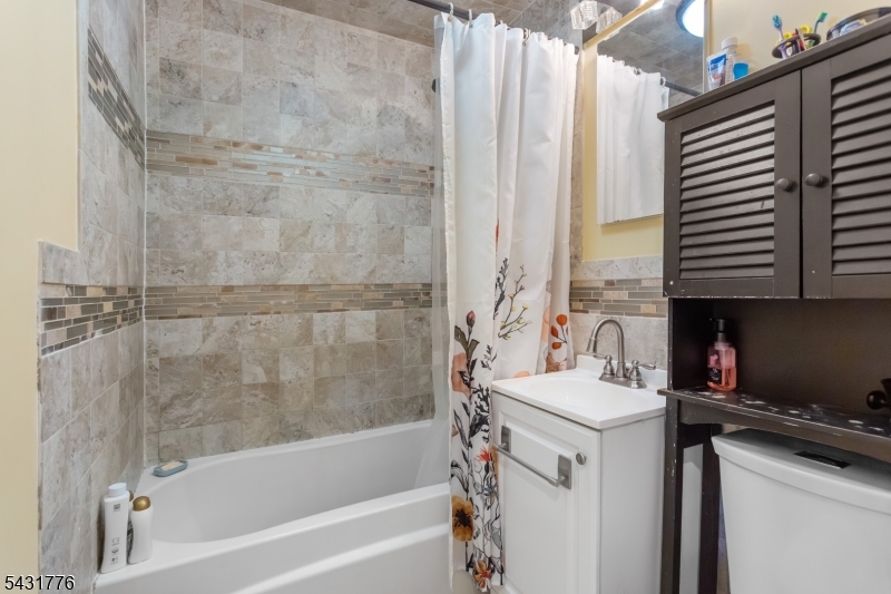 34 Decker Road Wanaque, NJ 07420 - Photo 18 of 24