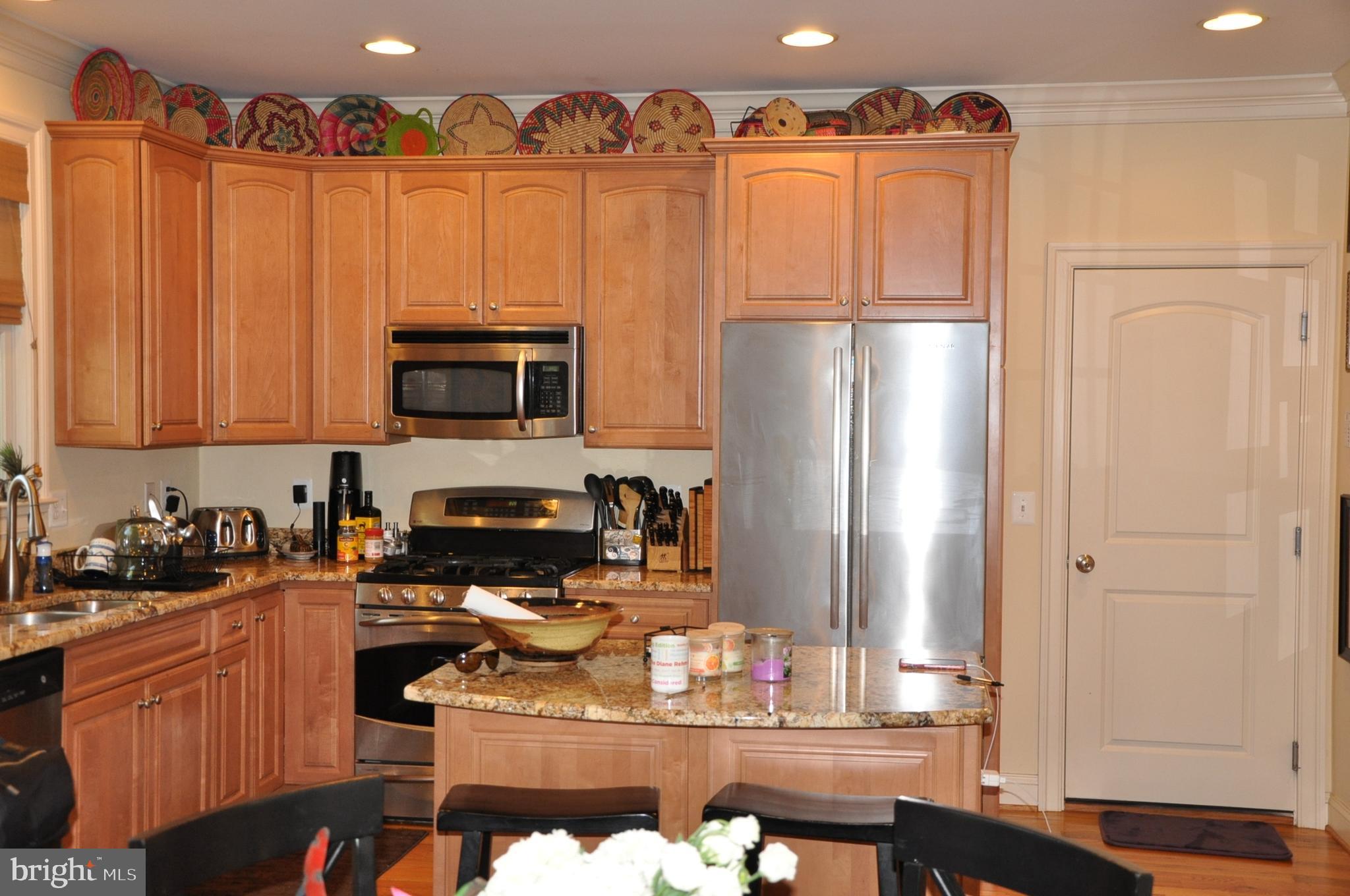 299 Halsey Road Annapolis, MD 21401 - Photo 14 of 61 kitchen