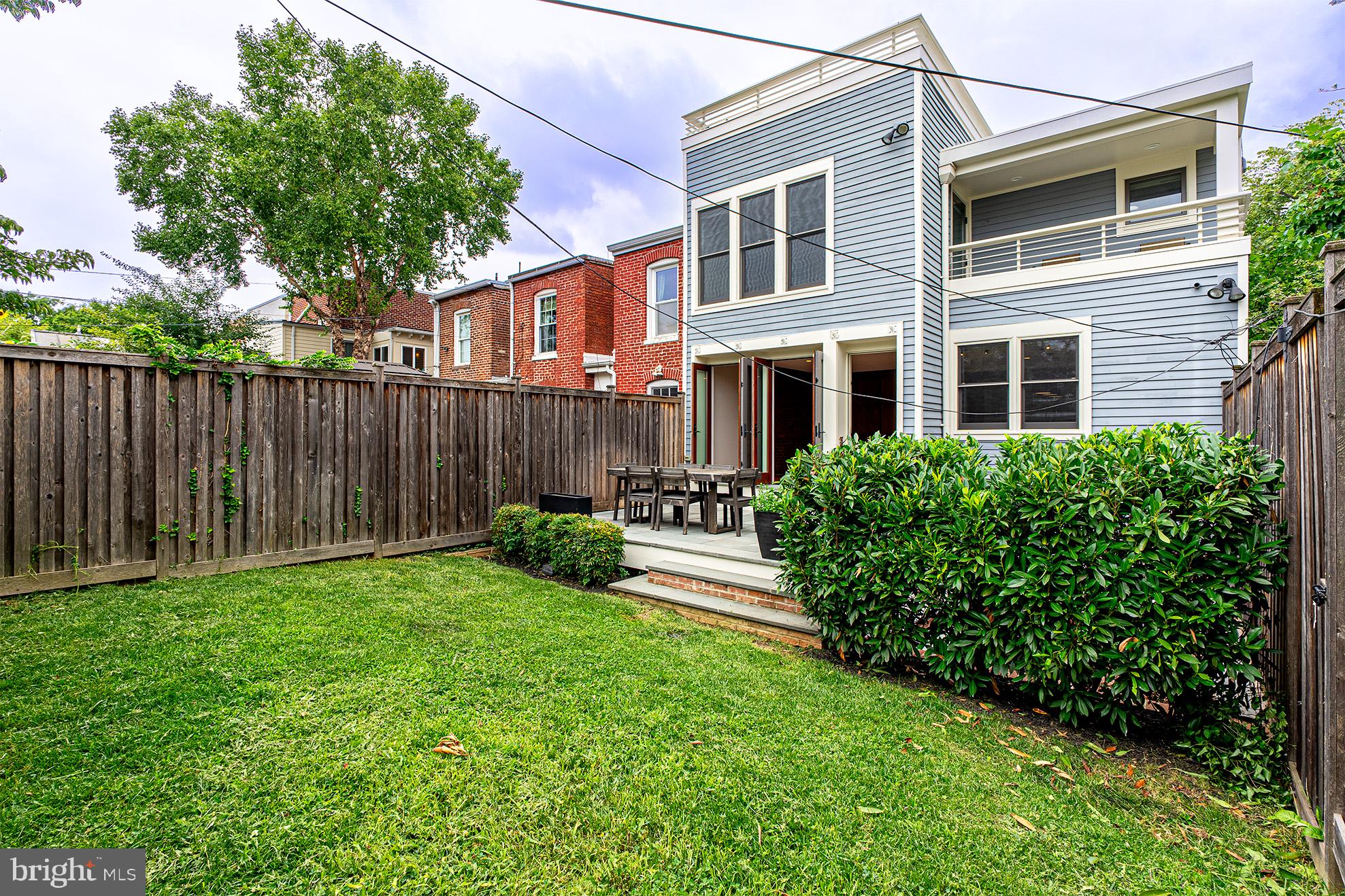 325 D Street Southeast Washington, DC 20003 - Photo 31 of 59