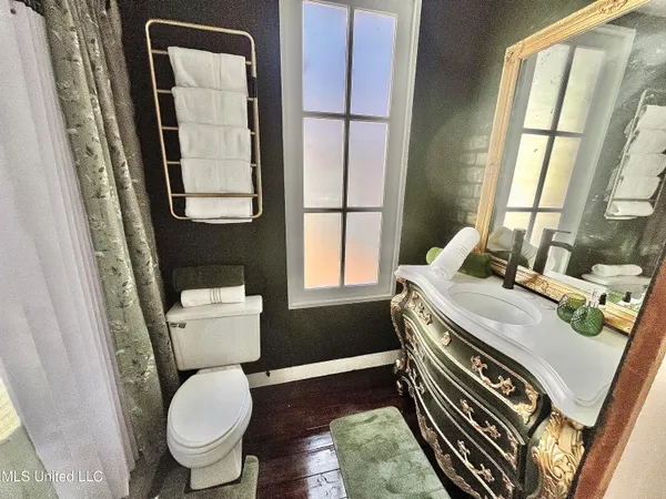 $250,000 | 435 East College Avenue, Holly Springs, MS 38635