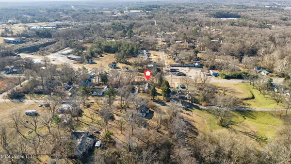 $250,000 | 435 East College Avenue, Holly Springs, MS 38635