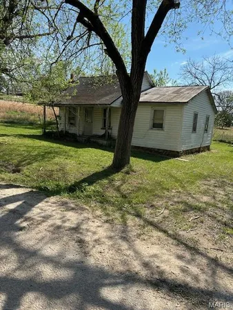$135,000 | 602 Englehart Lane, Marble Hill, MO 63764