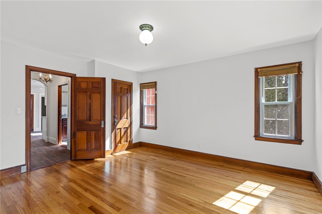 3690 Mendon Road Cumberland, RI 02864 - Photo 15 of 38