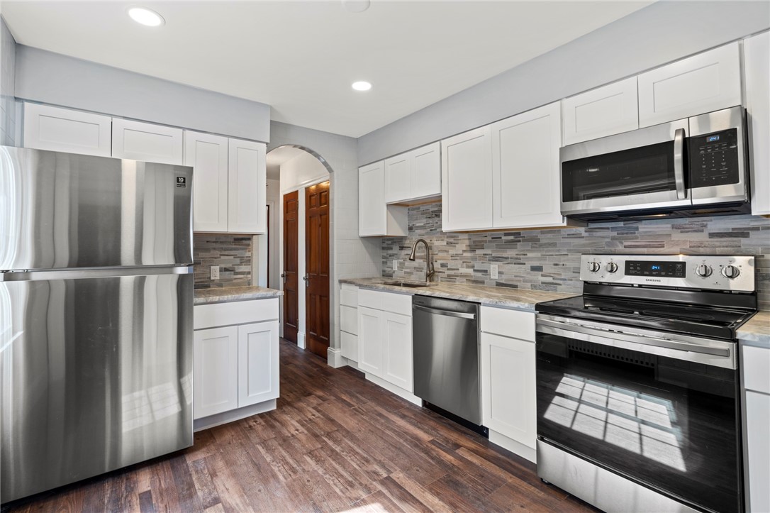 3690 Mendon Road Cumberland, RI 02864 - Photo 2 of 38