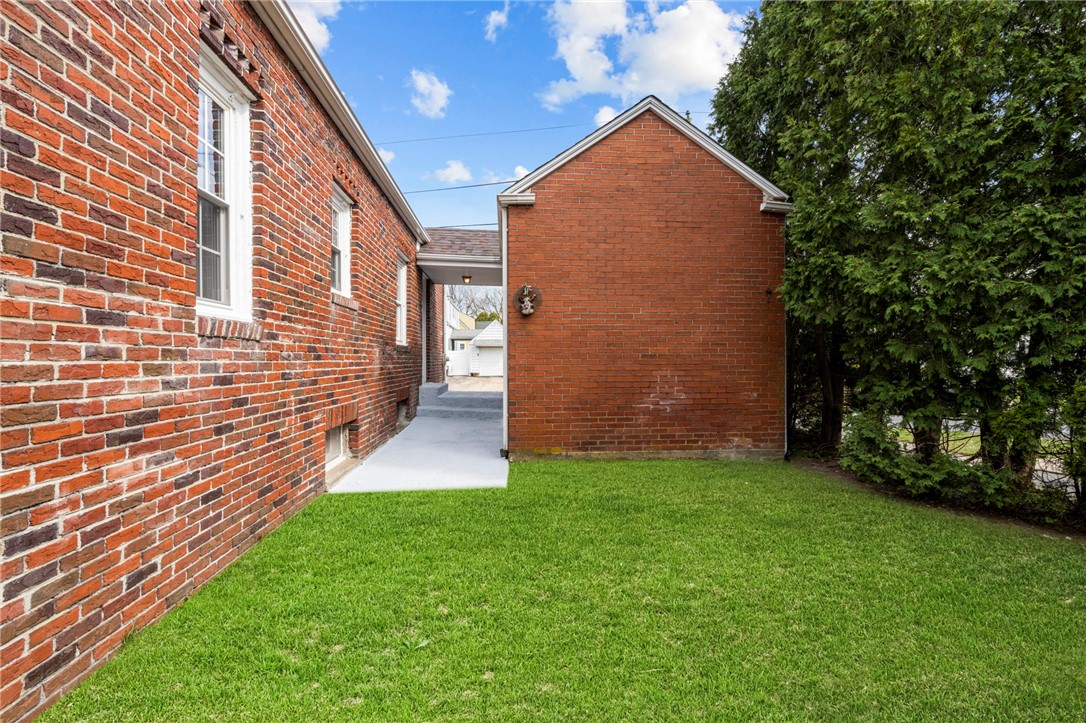 3690 Mendon Road Cumberland, RI 02864 - Photo 34 of 38