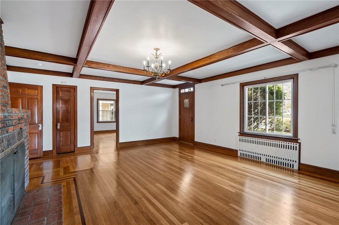 3690 Mendon Road Cumberland, RI 02864 - Photo 8 of 38