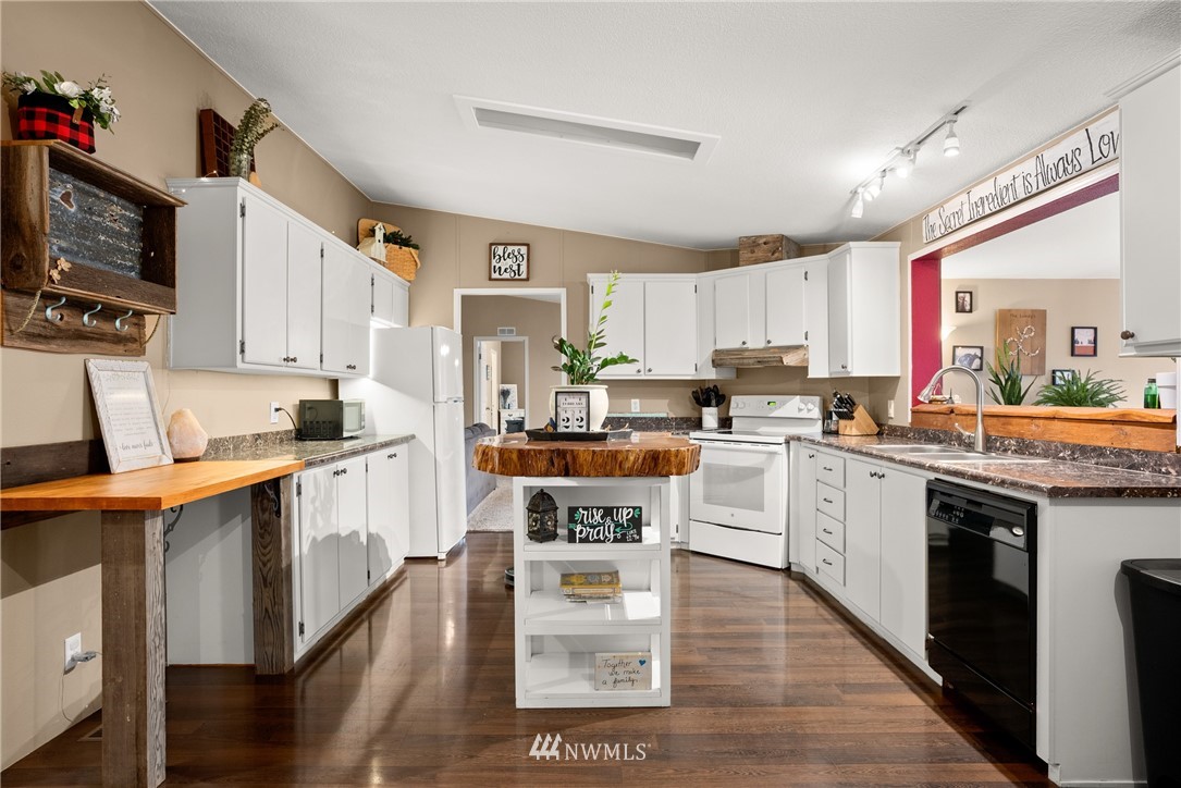 3715 Lignoski Road Raymond, WA 98577 - Photo 13 of 34 Gallery Image 13
